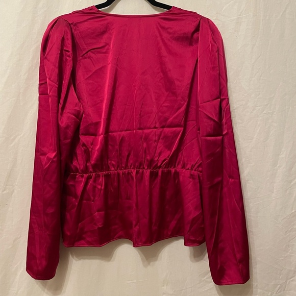 NWT Express Pink Satin Puff Shoulder Draped Faux Wrap Top - Picture 8 of 9